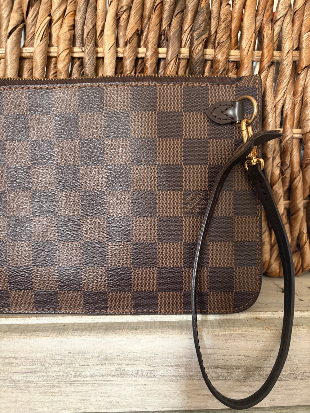 Damier LV Wristlet - Picture 2 of 8